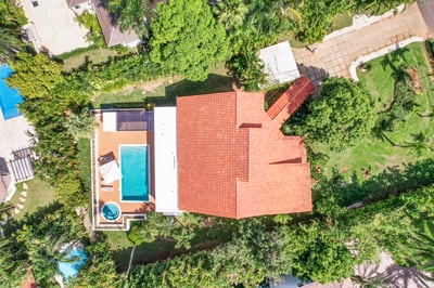Luxury Villa Photo #6