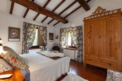 Luxury Villa Photo #34