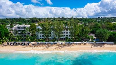 Luxury Villa Photo #18