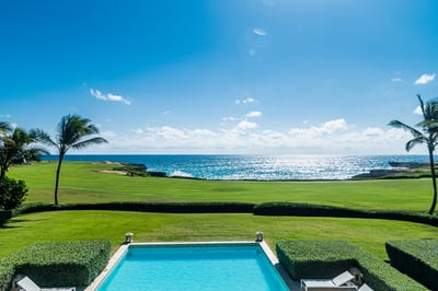 Luxury Villa Photo #6