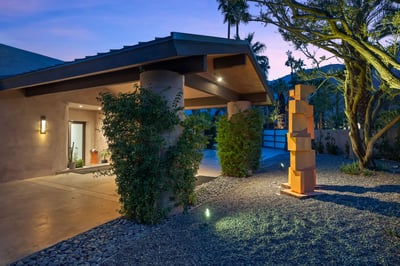 Luxury Villa Photo #17
