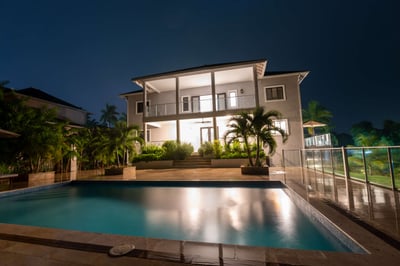 Luxury Villa Photo #2