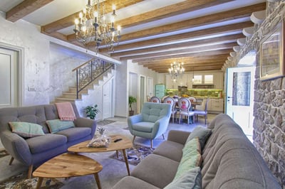 Luxury Villa Photo #19