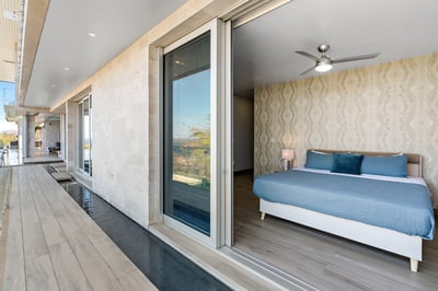 Luxury Villa Photo #44