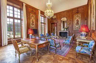 Luxury Villa Photo #7