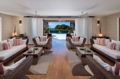 Luxury Villa Photo #13