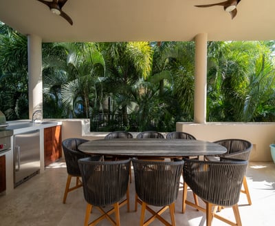 Luxury Villa Photo #4