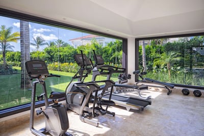 Luxury Villa Photo #22