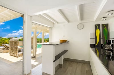 Luxury Villa Photo #14
