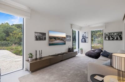 Luxury Villa Photo #15