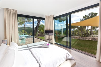 Luxury Villa Photo #36