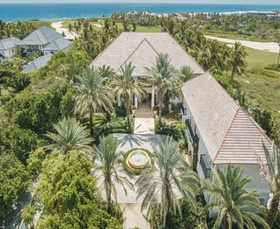 Luxury Villa Photo #39