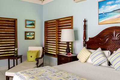 Luxury Villa Photo #9