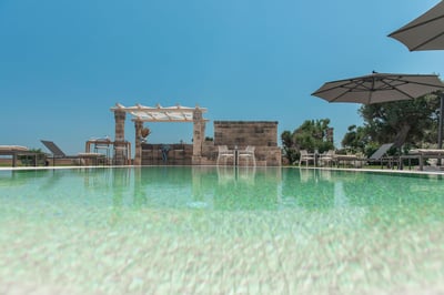 Luxury Villa Photo #9