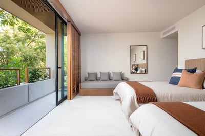 Luxury Villa Photo #25