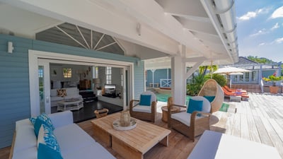 Luxury Villa Photo #22