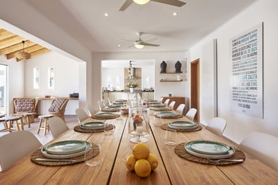 Luxury Villa Photo #15