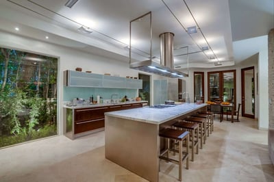 Luxury Villa Photo #21