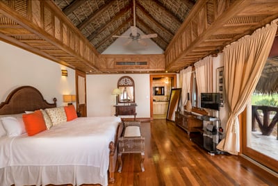 Luxury Villa Photo #42