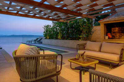Luxury Villa Photo #28