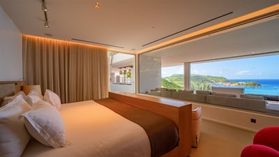 Luxury Villa Photo #33