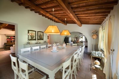 Luxury Villa Photo #12