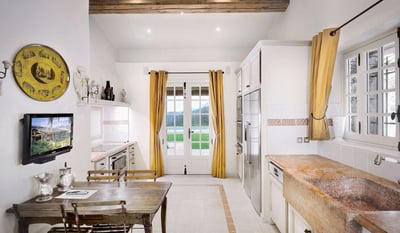 Luxury Villa Photo #8