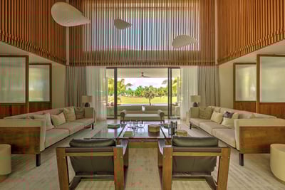 Luxury Villa Photo #18
