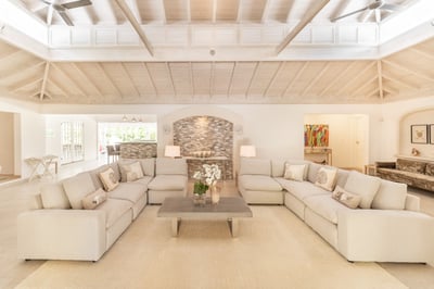 Luxury Villa Photo #11