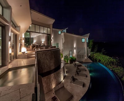 Luxury Villa Photo #25
