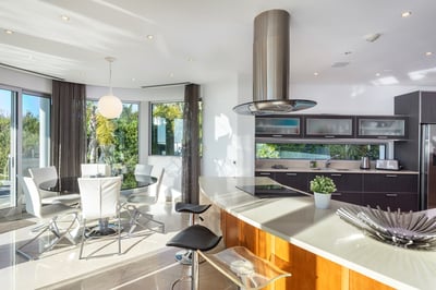 Luxury Villa Photo #20