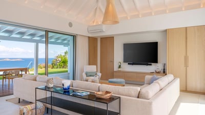 Luxury Villa Photo #25