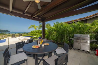 Luxury Villa Photo #7