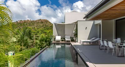 Luxury Villa Photo #3