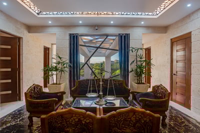 Luxury Villa Photo #26