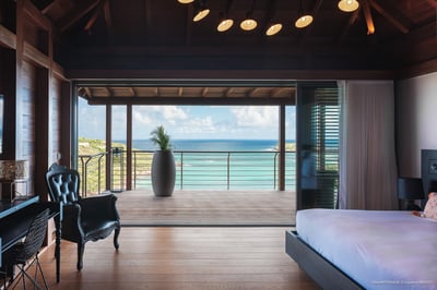 Luxury Villa Photo #38