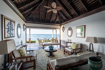 Luxury Villa Photo #11