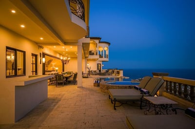 Luxury Villa Photo #13