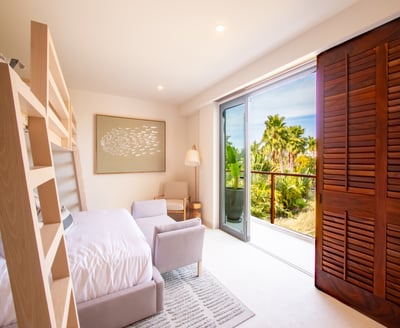 Luxury Villa Photo #22