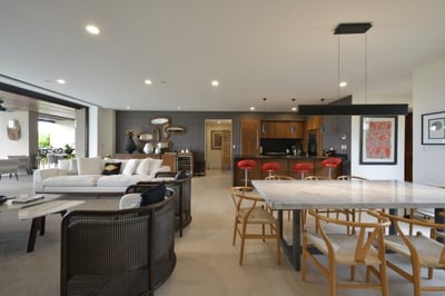 Luxury Villa Photo #11