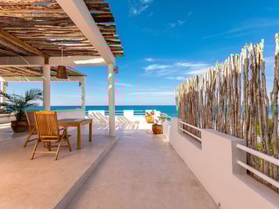 Luxury Villa Photo #5