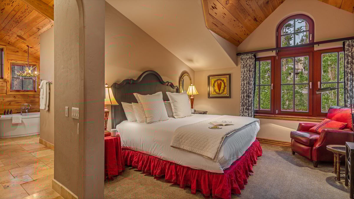 Cypress Mountain Chalet