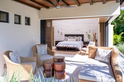 Luxury Villa Photo #20