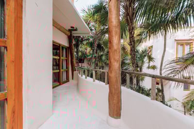 Luxury Villa Photo #26