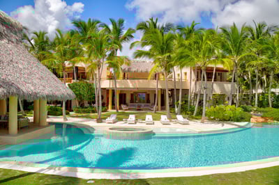 Luxury Villa Photo #2