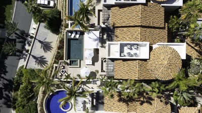 Luxury Villa Photo #60