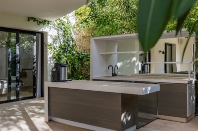 Luxury Villa Photo #10