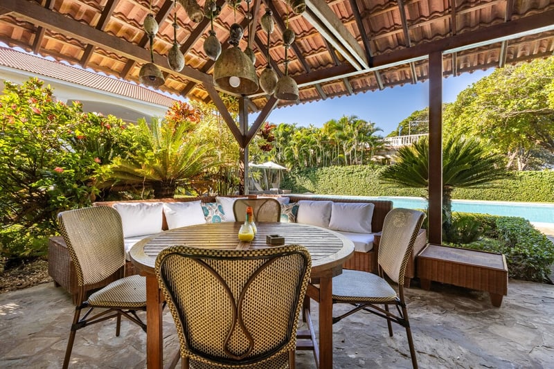 Colonial Beach Villa