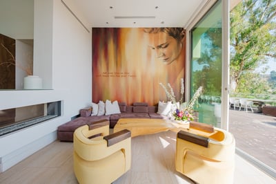 Luxury Villa Photo #31
