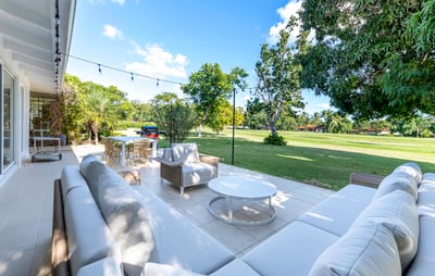 Luxury Villa Photo #3